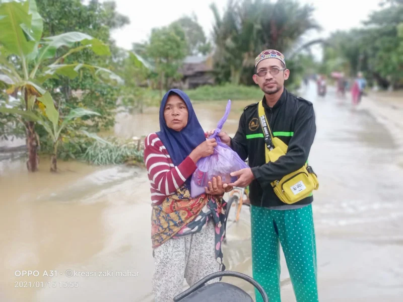 Sedekah Pakaian Amsakah Rescue